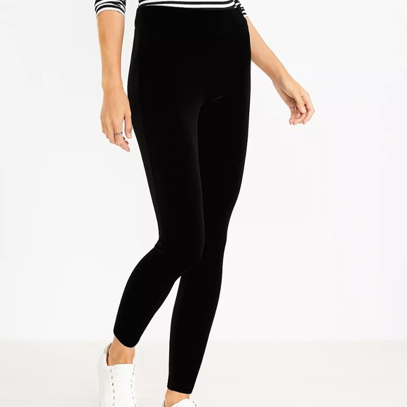 NWT LOFT Black Velvet Leggings XS - Picture 2 of 4